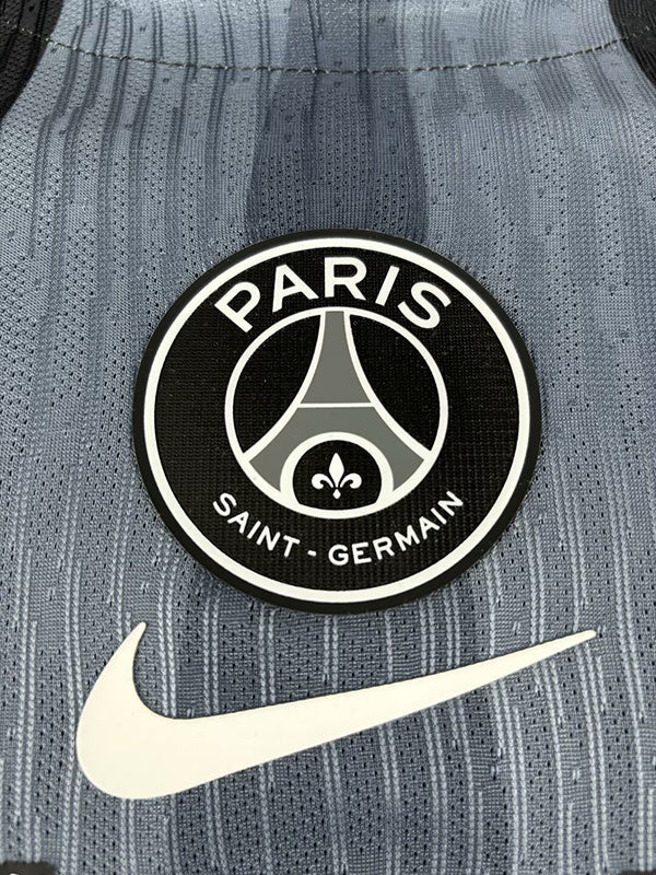 MAILLOT PARIS SG EDITION SPÉCIALE GRIS 2025/2026