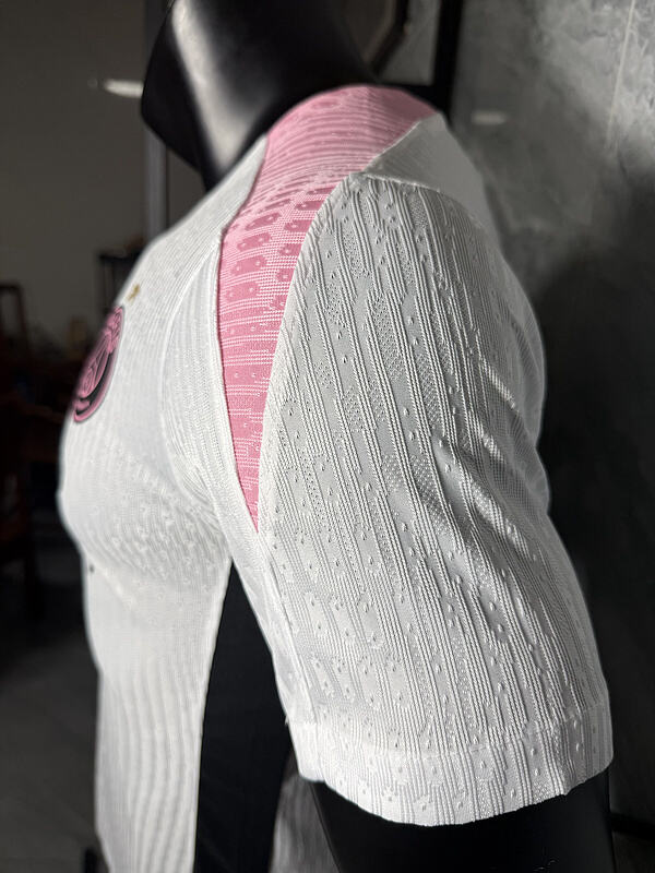 MAILLOT PARIS SG ÉDITION BLANC/ROSE 2025/2026