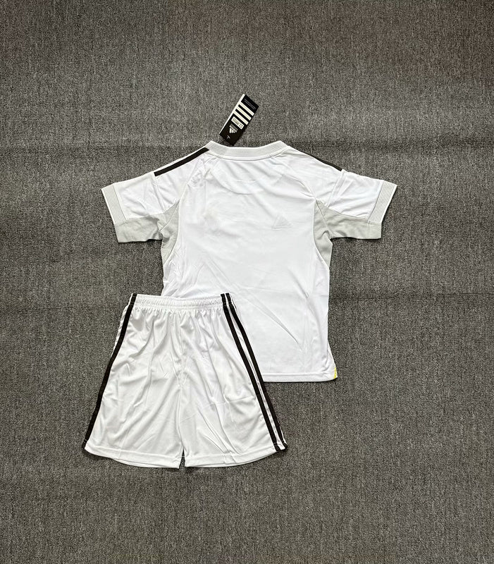 MAILLOT ENFANT REAL MADRID DOMICILE 2025/2026