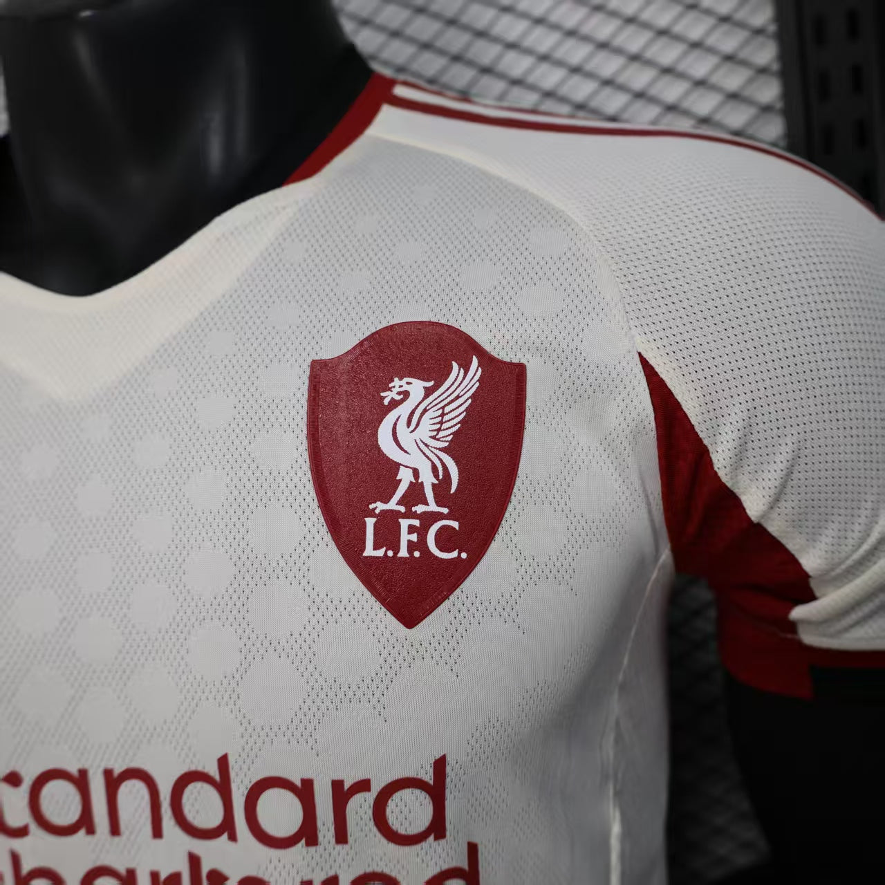 MAILLOT LIVERPOOL EXTERIEUR 2025/2026