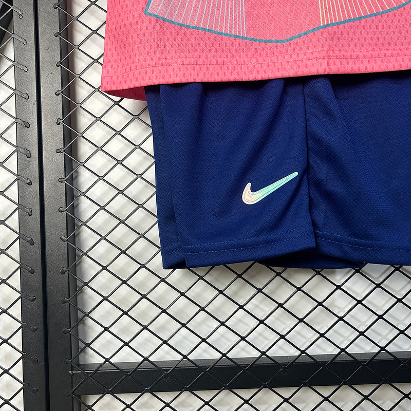 MAILLOT ENFANT FC BARCELONE ÉDITION SPÉCIALE ROSE