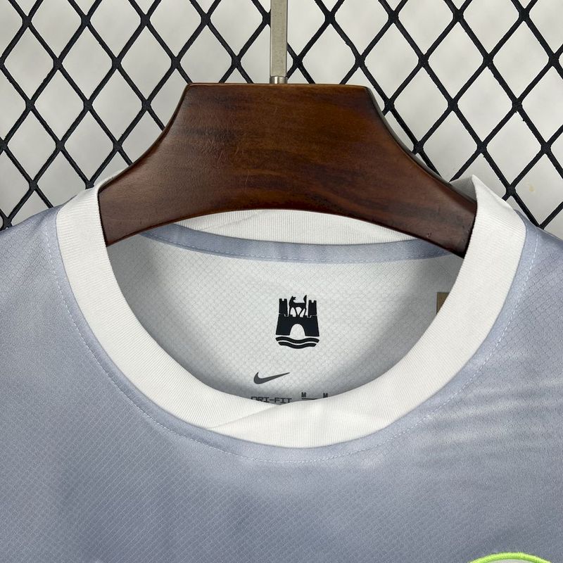 MAILLOT VFL WOLFSBURG ÉXTERIEUR 2025/2026