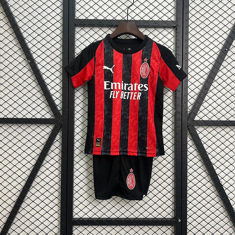 MAILLOT ENFANT AC MILAN DOMICILE 2025/2026