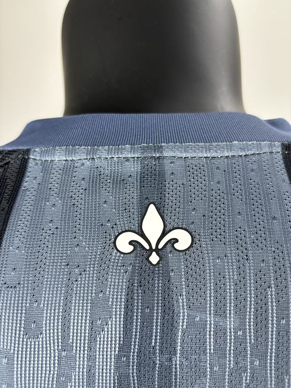 MAILLOT PARIS SG EDITION SPÉCIALE GRIS 2025/2026