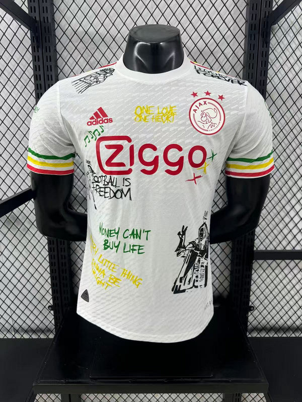 MAILLOT AJAX ÉDITION SPÉCIALE BLANC 2025/2026