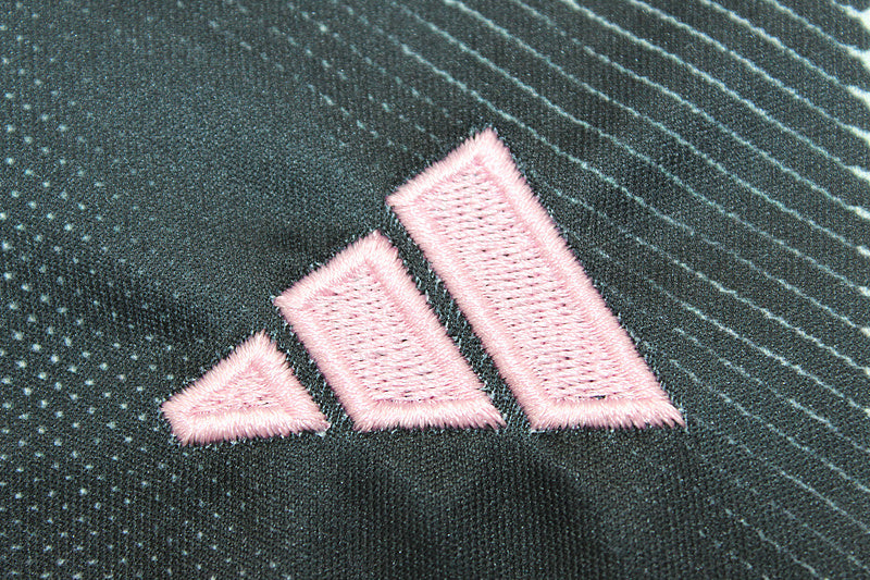 MAILLOT ENFANT JUVENTUS DOMICILE 2025/2026