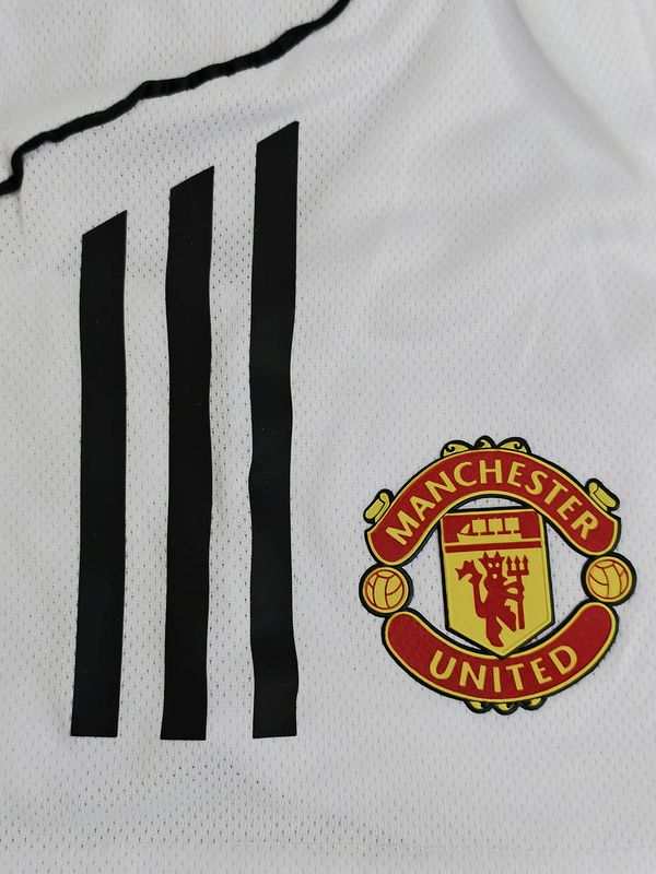 MAILLOT ENFANT MANCHESTER UNITED DOMICILE 2025/2026