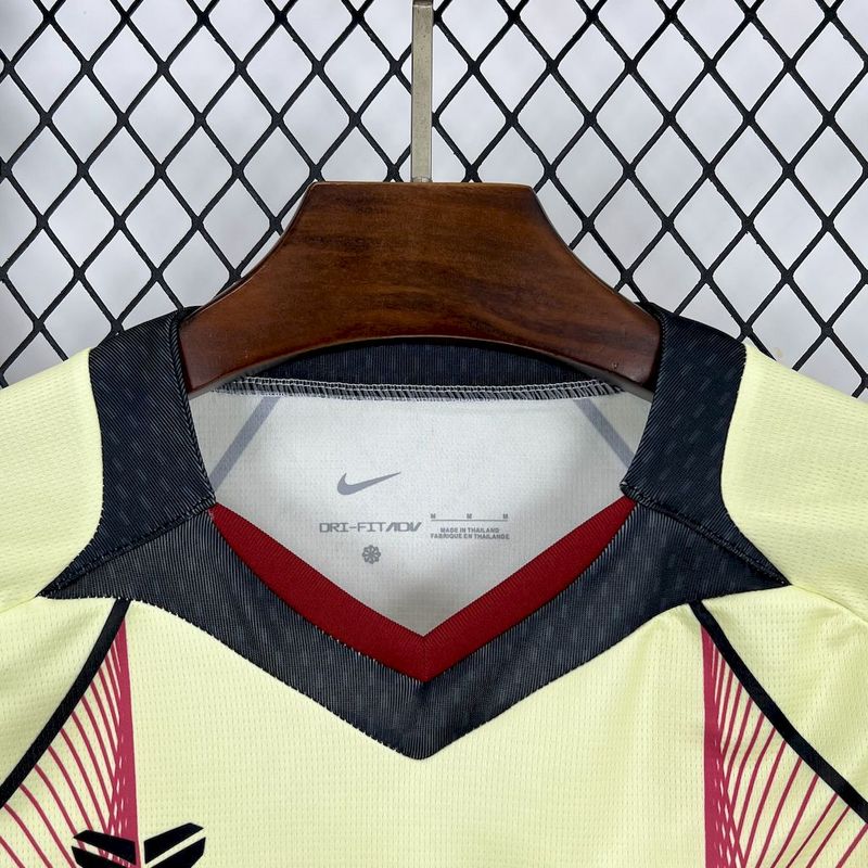 MAILLOT FC BARCELONE ÉDITION SPÉCIALE 2025/2026