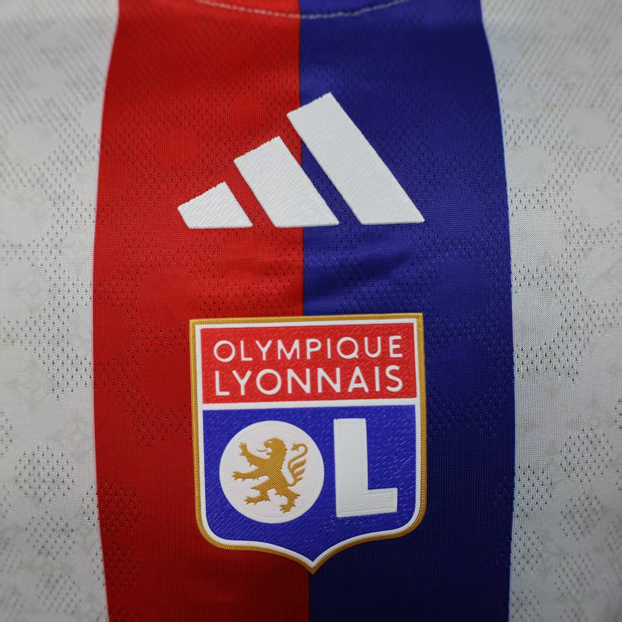 MAILLOT OLYMPIQUE LYONNAIS DOMICILE 2025/2026