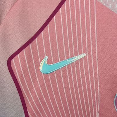 MAILLOT PARIS SG ÉDITION SPÉCIALE ROSE 2025/2026