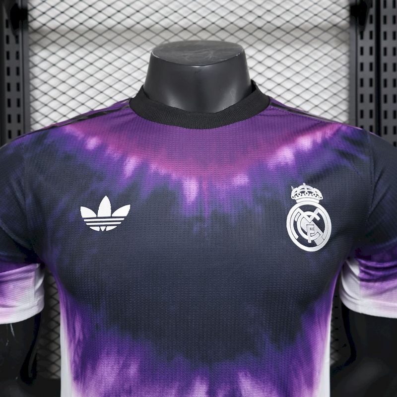 MAILLOT RÉAL MADRID ÉDITION SPÉCIALE BLANC ET VIOLET 2025/2026