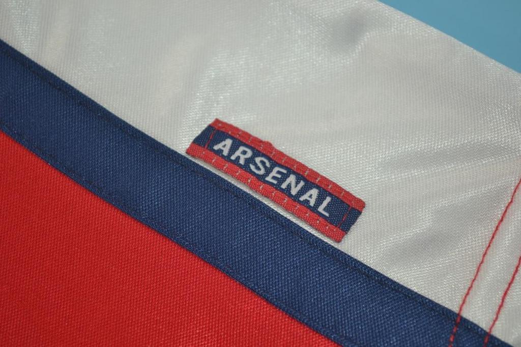 MAILLOT RETRO ARSENAL DOMICILE 1998 VERSION MANCHES LONGUES