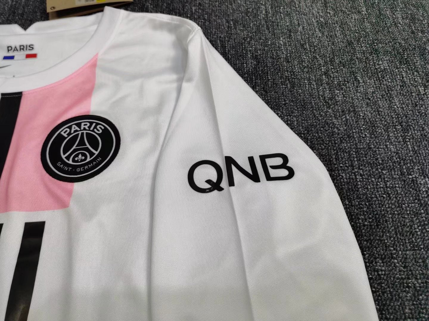 MAILLOT PARIS SG EXTÉRIEUR 2021/2022 VERSION MANCHES LONGUES