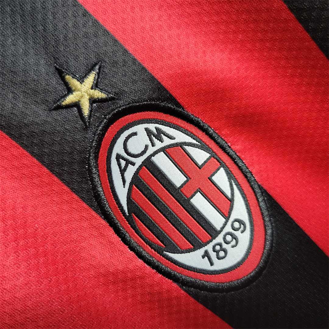 MAILLOT AC MILAN  DOMICILE 2022/2023 VERSION MANCHES LONGUES