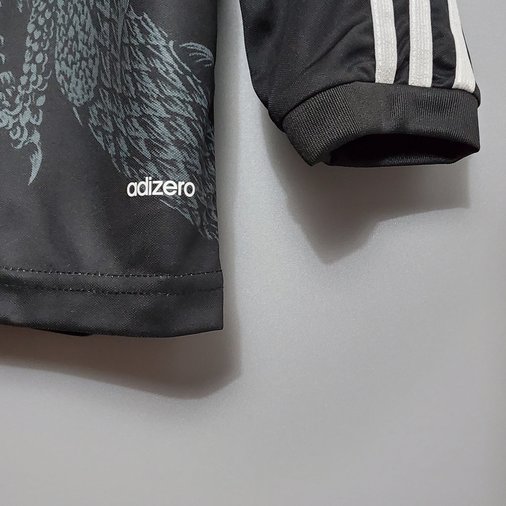 MAILLOT REAL MADRID EXTÉRIEUR 2014/2015 VERSION MANCHES LONGUES