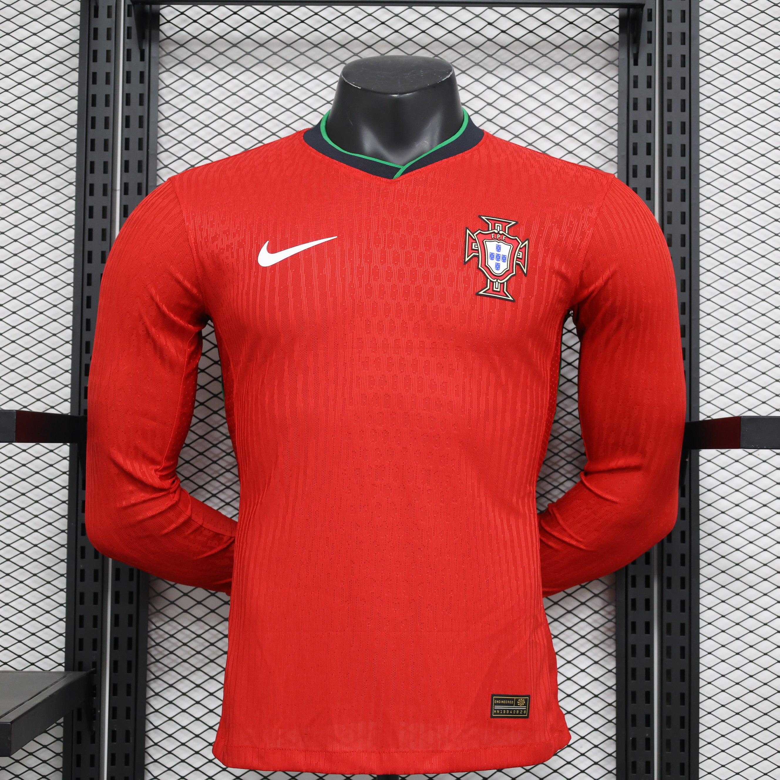 MAILLOT PORTUGAL DOMICILE 2024 VERSION MANCHES LONGUES