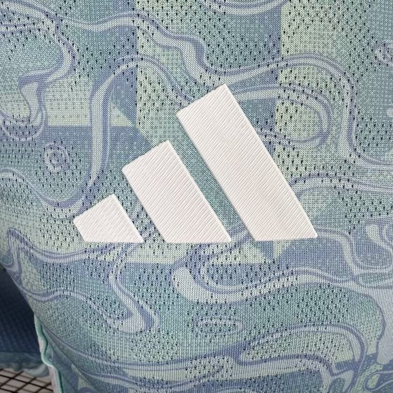 MAILLOT JUVENTUS VERSION MANCHES LONGUES DOMICILE 2025/2026