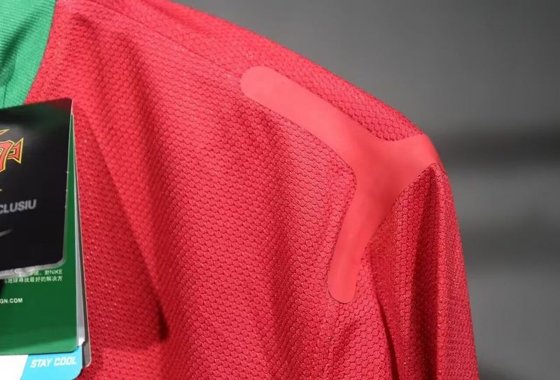 MAILLOT PORTUGAL DOMICILE VERSION MANCHES LONGUES 2012